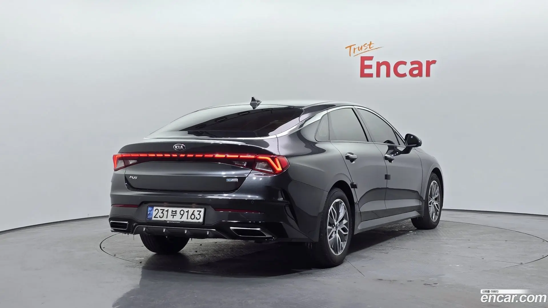 Main__Slider__Photo:K5 Kia 2021.2-1
