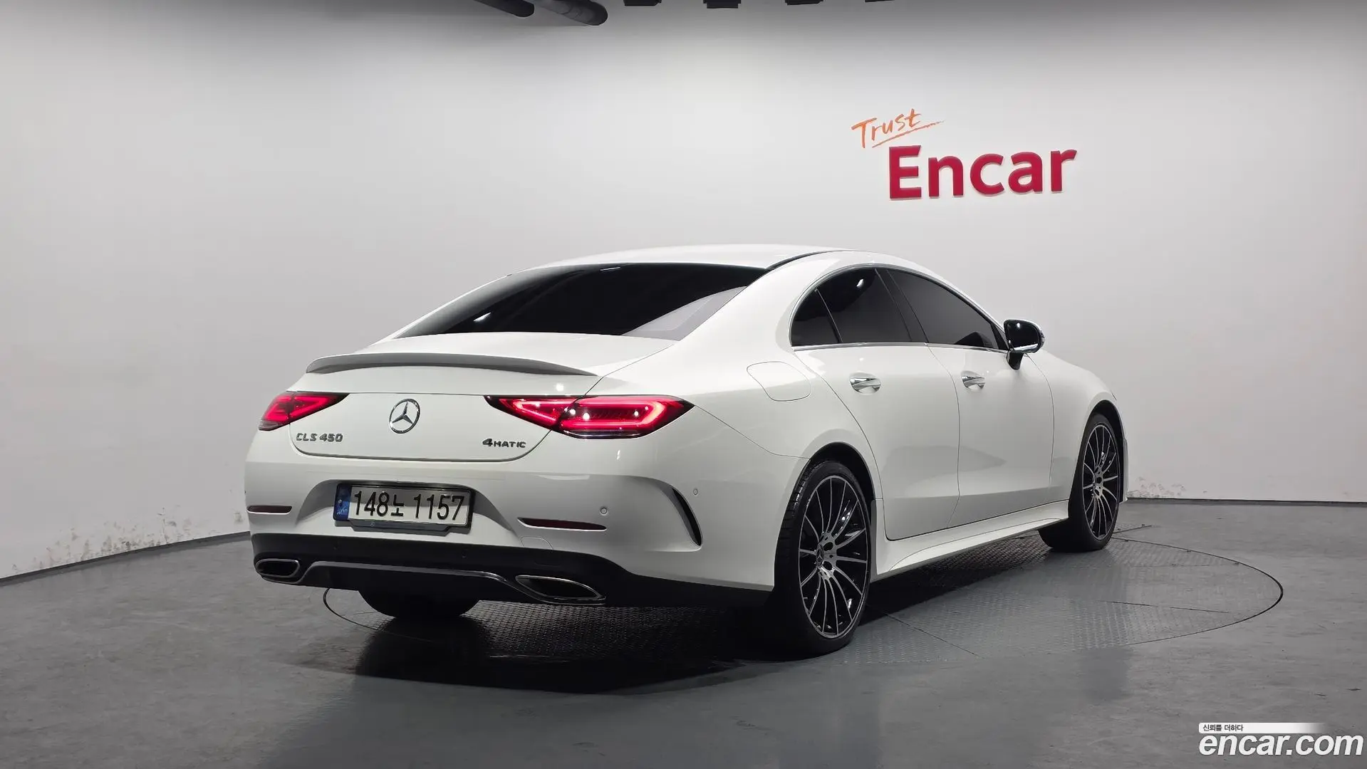 Main__Slider__Photo:CLS-Class Mercedes-Benz 2021.2-1