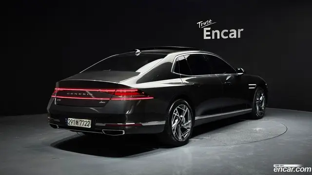 Main__Slider__Photo:G90 Genesis 2023.4-1