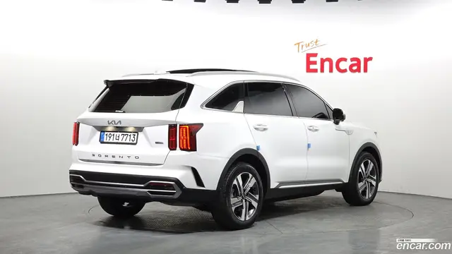 Main__Slider__Photo:Sorento Kia 2022.4-1