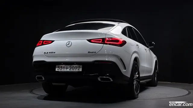 Main__Slider__Photo:GLE-Class Mercedes-Benz 2022.5-1