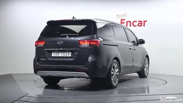 Main__Slider__Photo:Canival Kia 2016.6-1