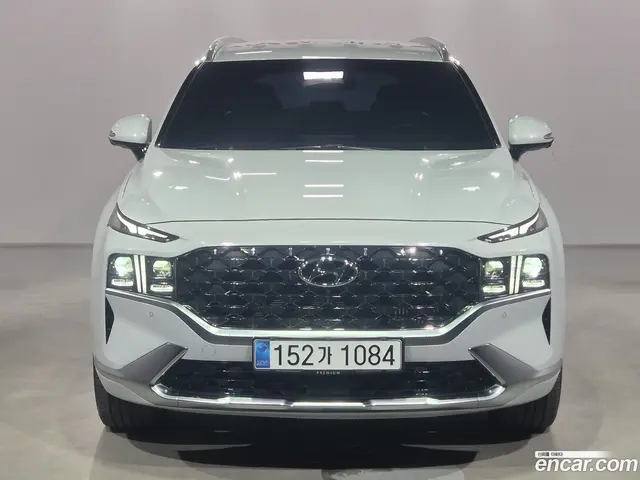 Main__Slider__Photo:Santafe Hyundai 2020.8-1
