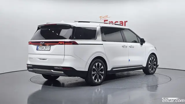 Main__Slider__Photo:Canival Kia 2022.2-1