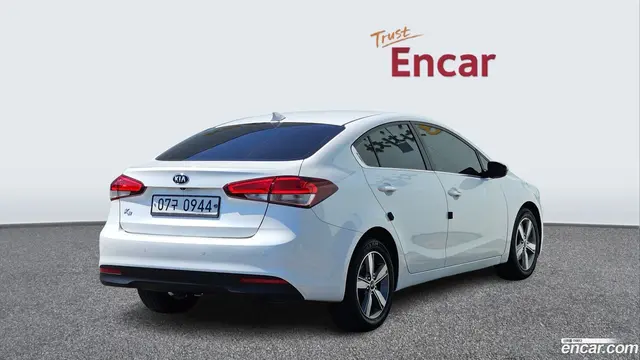 Main__Slider__Photo:K3 Kia 2016.3-1