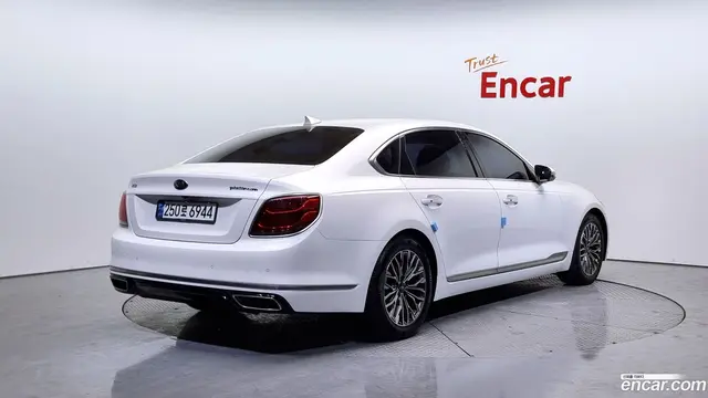 Main__Slider__Photo:K9 Kia 2018.4-1