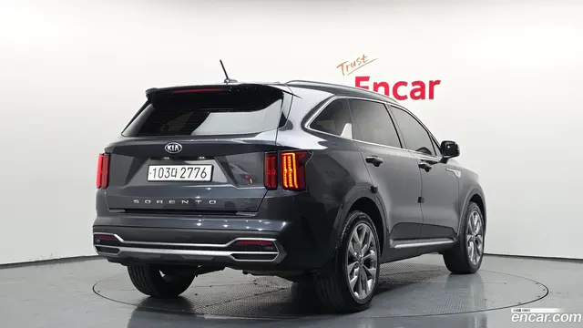 Main__Slider__Photo:Sorento Kia 2020.9-1