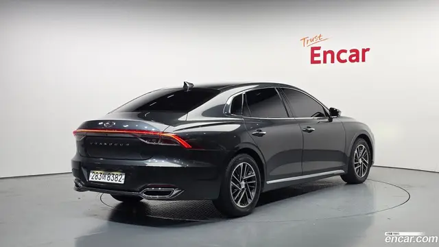 Main__Slider__Photo:Grandeur Hyundai 2020.5-1