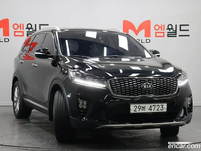 Main__Slider__Photo:Sorento Kia 2017.9-1
