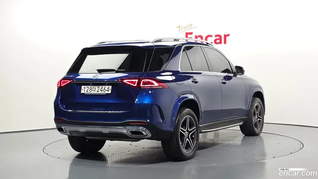 Main__Slider__Photo:GLE-Class Mercedes-Benz 2019.10-1