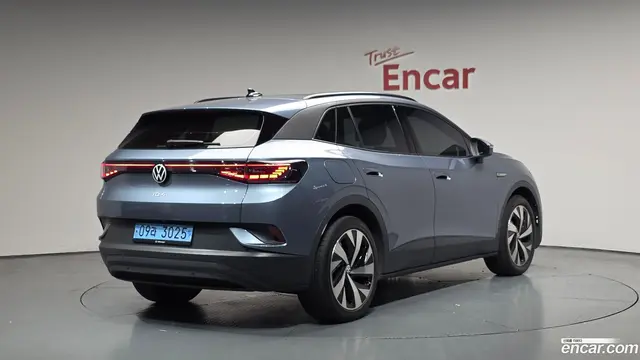 Main__Slider__Photo:ID.4 Volkswagen 2023.11-1