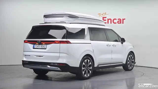 Main__Slider__Photo:Canival Kia 2020.8-1