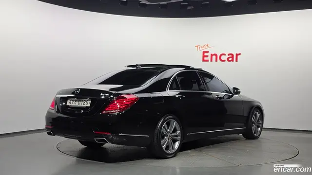Main__Slider__Photo:S-Class Mercedes-Benz 2015.10-1