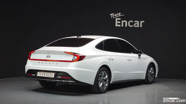 Main__Slider__Photo:Sonata Hyundai 2022.4-1