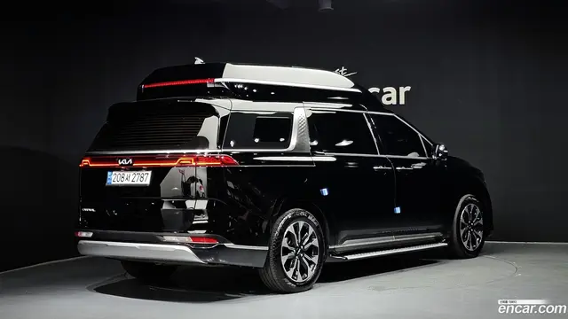 Main__Slider__Photo:Canival Kia 2022.2-1