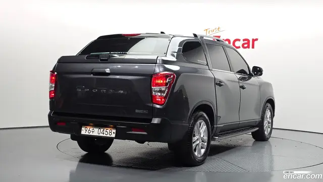Main__Slider__Photo:Rexton KG Mobility 2019.8-1