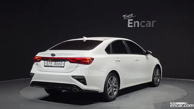 Main__Slider__Photo:K3 Kia 2018.6-1