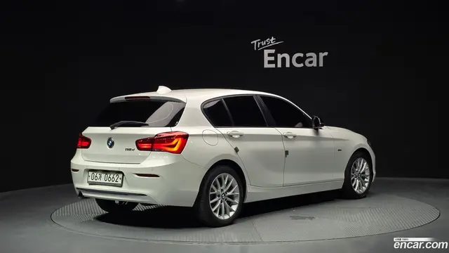 Main__Slider__Photo:1-Series BMW 2016.2-1