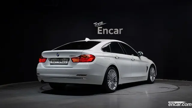 Main__Slider__Photo:4-Series BMW 2015.10-1