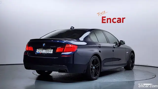 Main__Slider__Photo:5-Series BMW 2012.11-1