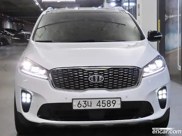 Main__Slider__Photo:Sorento Kia 2017.8-1