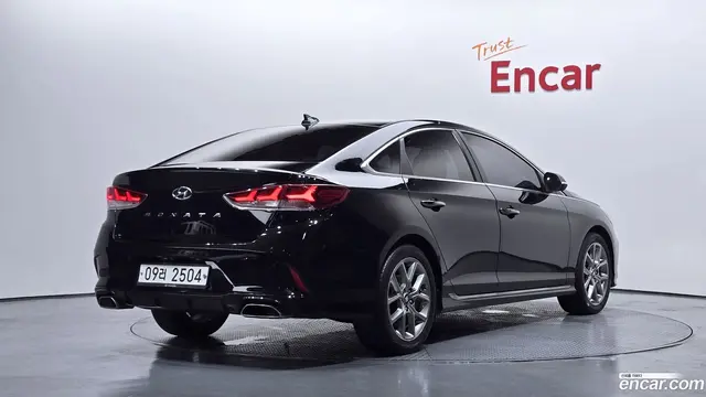 Main__Slider__Photo:Sonata Hyundai 2017.5-1