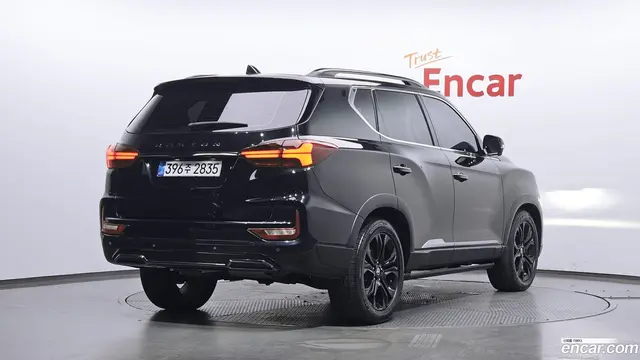 Main__Slider__Photo:Rexton KG Mobility 2021.0-1