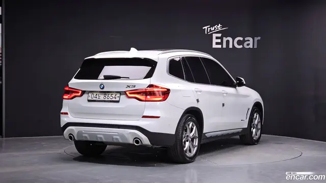 Main__Slider__Photo:X3 BMW 2018.0-1