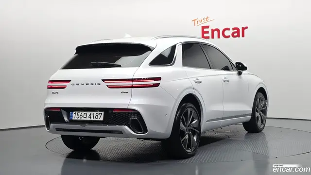 Main__Slider__Photo:GV70 Genesis 2022.11-1
