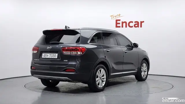 Main__Slider__Photo:Sorento Kia 2015.5-1