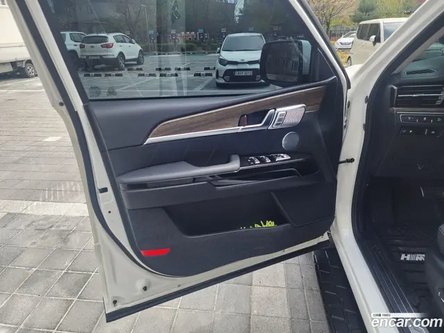Main__Slider__Photo:Mohave Kia 2022.1-1
