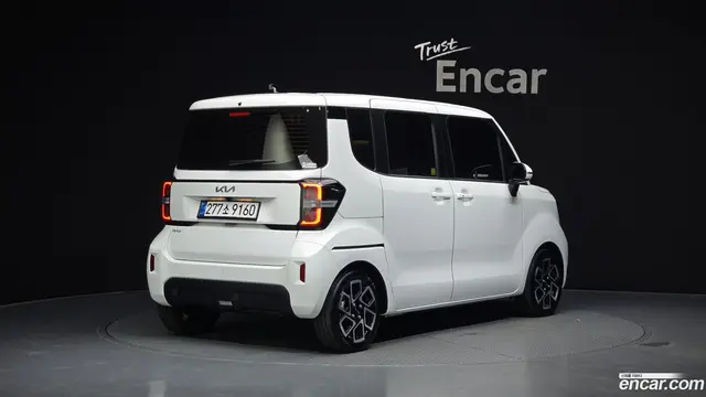Main__Slider__Photo:RAY Kia 2025.4-1
