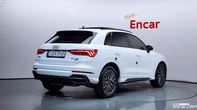 Main__Slider__Photo:Q3 Audi 2025.2-1