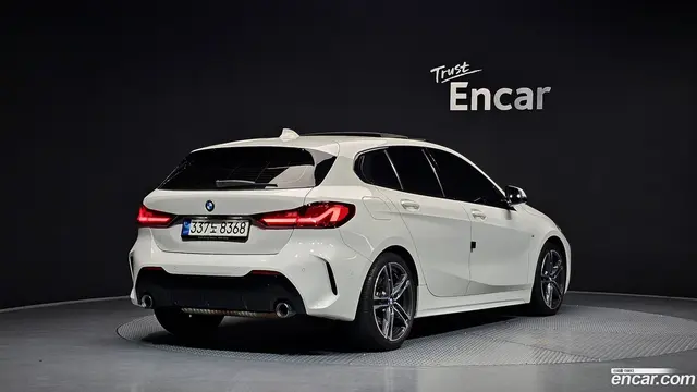 Main__Slider__Photo:1-Series BMW 2021.7-1