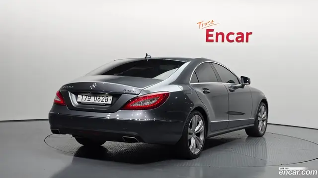 Main__Slider__Photo:CLS-Class Mercedes-Benz 2016.4-1