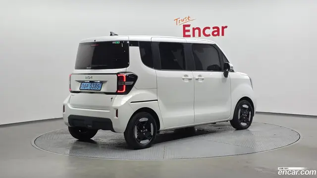 Main__Slider__Photo:RAY Kia 2023.10-1