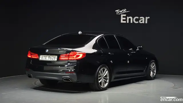 Main__Slider__Photo:5-Series BMW 2017.3-1