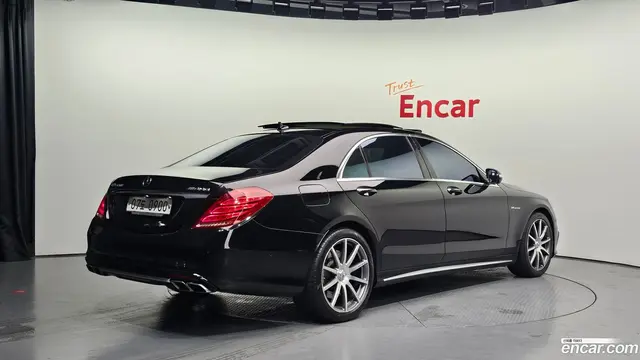 Main__Slider__Photo:S-Class Mercedes-Benz 2016.1-1