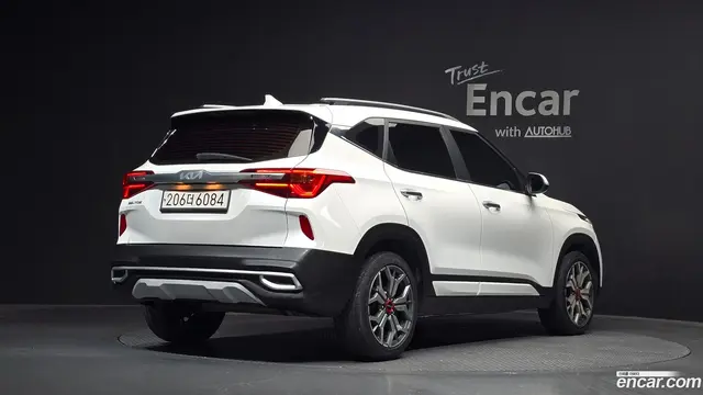 Main__Slider__Photo:Seltos Kia 2022.3-1
