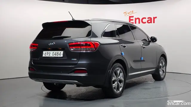 Main__Slider__Photo:Sorento Kia 2016.8-1