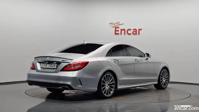 Main__Slider__Photo:CLS-Class Mercedes-Benz 2015.0-1