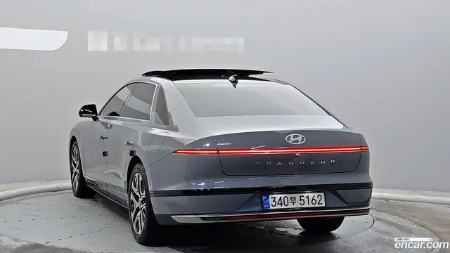 Main__Slider__Photo:Grandeur Hyundai 2023.3-1