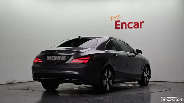 Main__Slider__Photo:CLA-Class Mercedes-Benz 2016.10-1