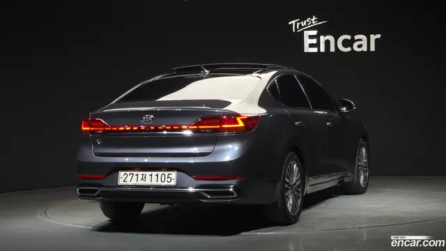 Main__Slider__Photo:K7 Kia 2019.8-1