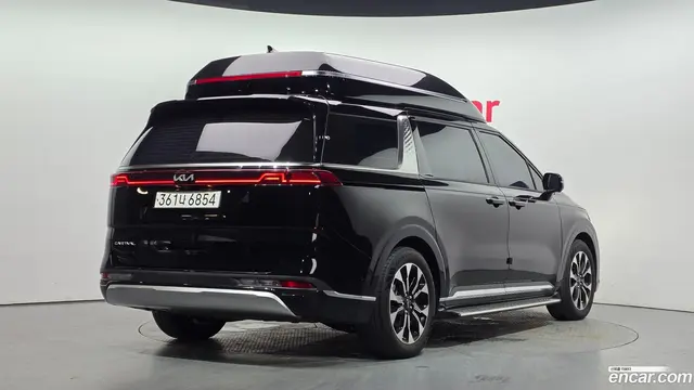 Main__Slider__Photo:Canival Kia 2021.7-1