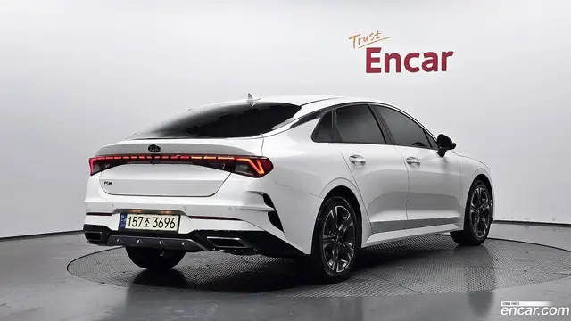 Main__Slider__Photo:K5 Kia 2019.11-1