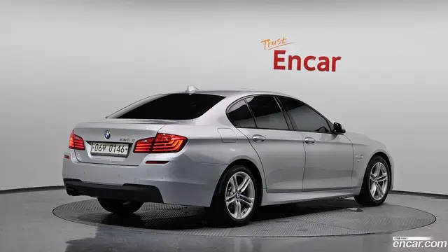 Main__Slider__Photo:5-Series BMW 2016.10-1