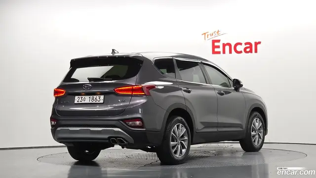 Main__Slider__Photo:Santafe Hyundai 2019.7-1