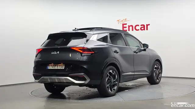 Main__Slider__Photo:Sportage Kia 2022.7-1