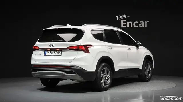 Main__Slider__Photo:Santafe Hyundai 2023.0-1